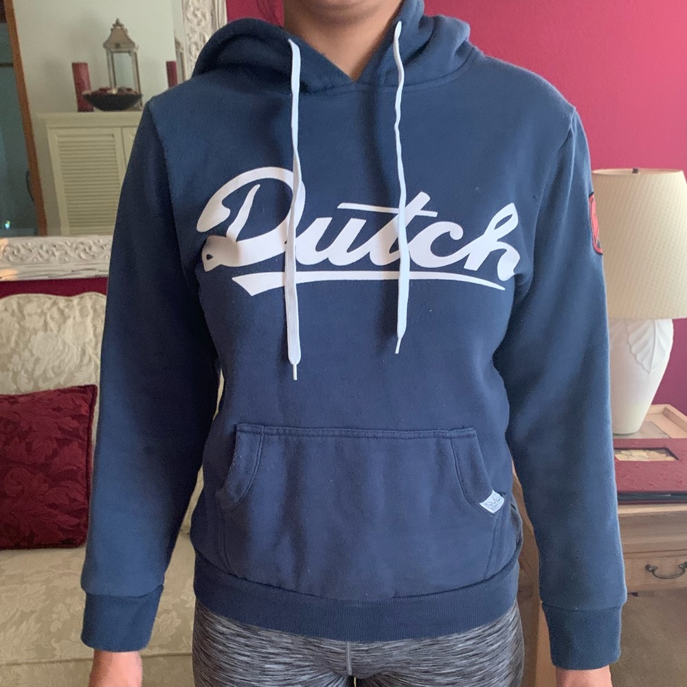 Dutch Bro’s sweatshirt size small